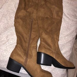 Women’s boots